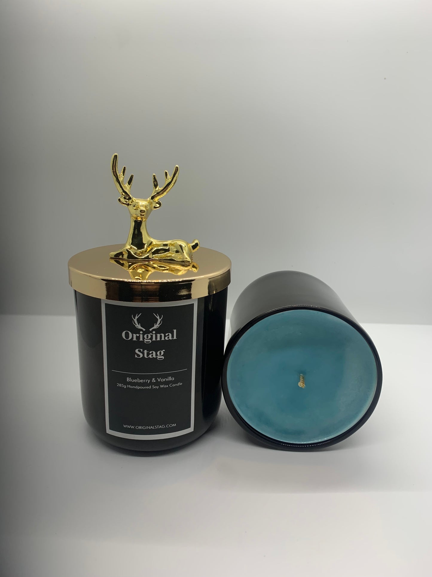 Stag Candles - Elevate Your Senses with the Delightful Aroma of our Blueberry Vanilla Candle